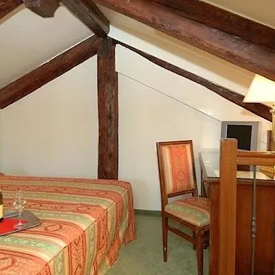 Hotel Hesperia Venise