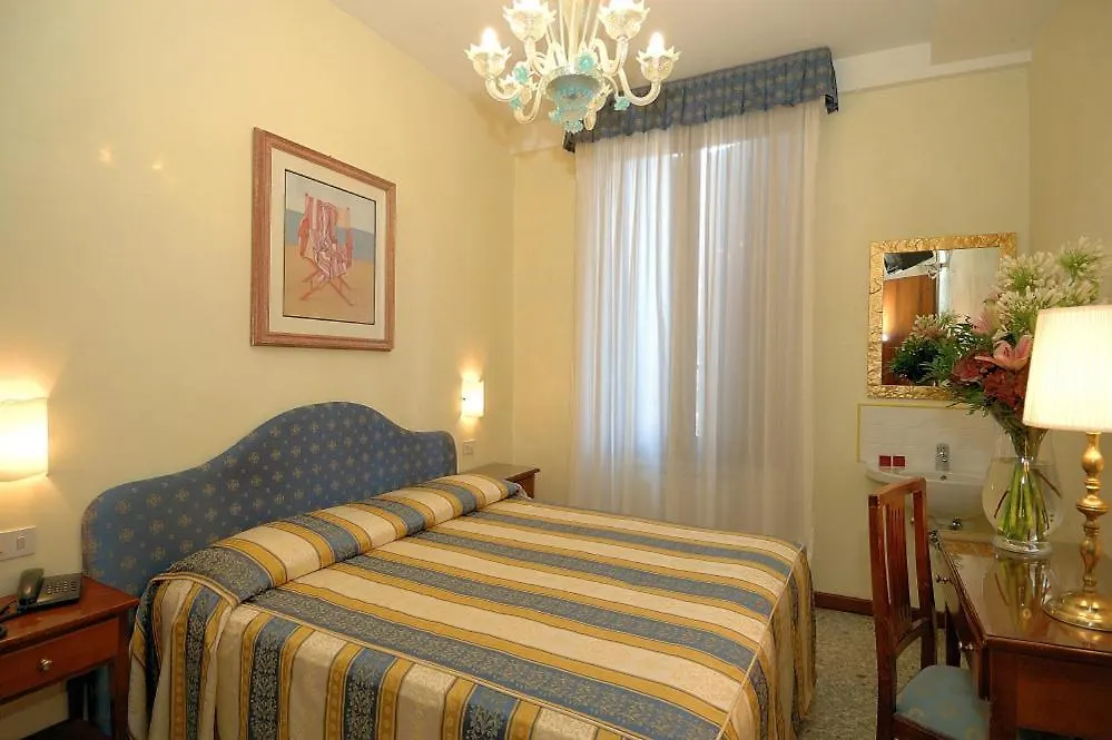 ונציה Hotel Hesperia