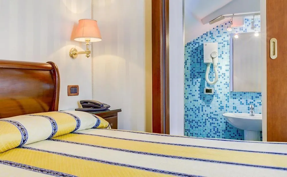***  ונציה Hotel Hesperia איטליה